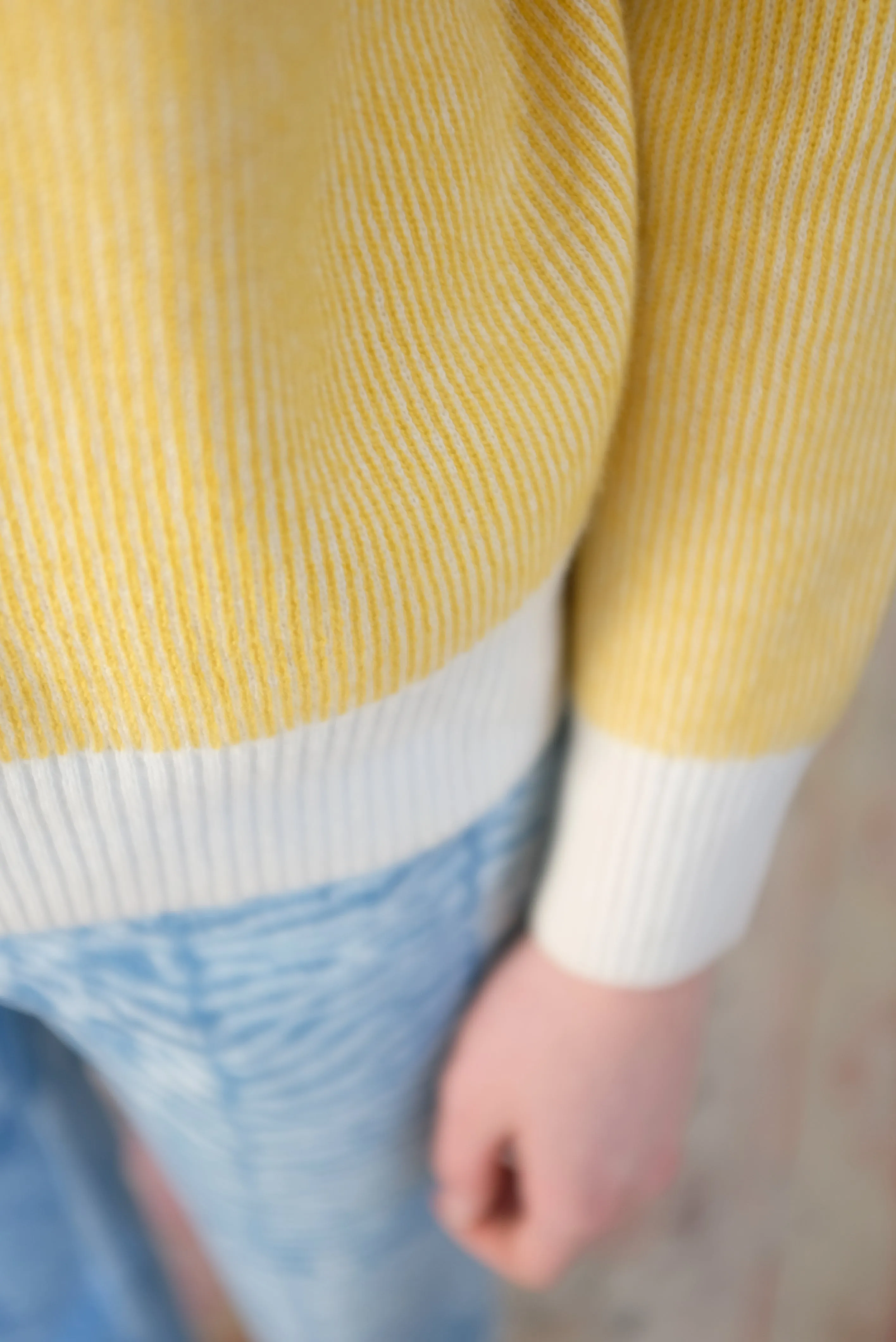 Beklina Cashmere Ribbed Crew Sweater Daisy/Ivory