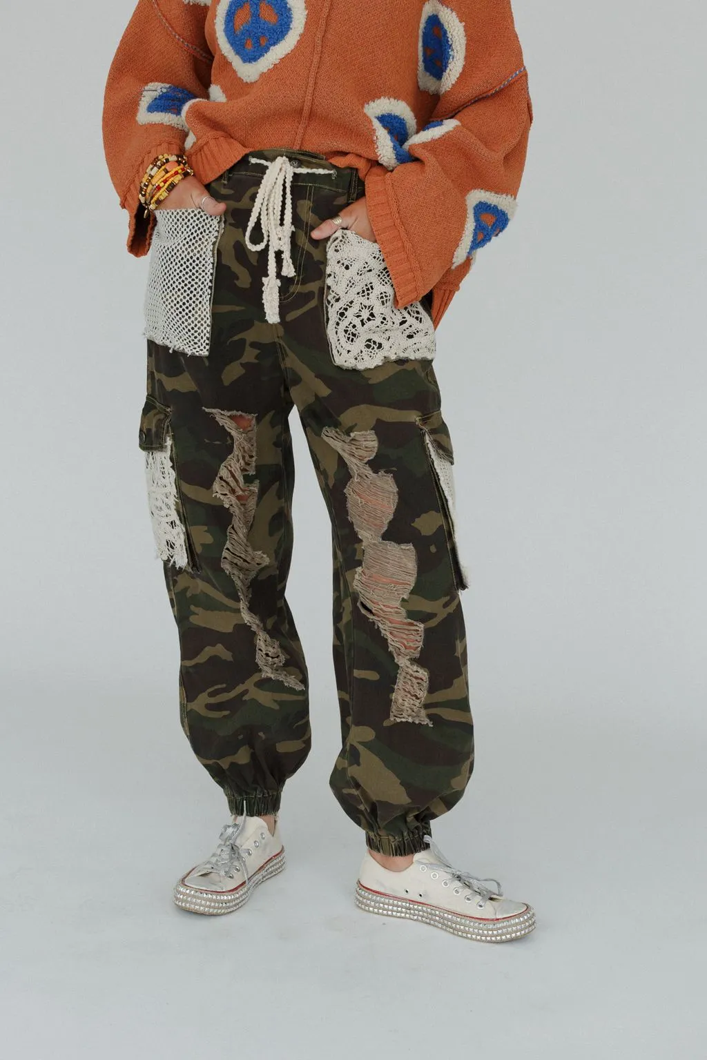 City Sky Distressed Pants - Camo