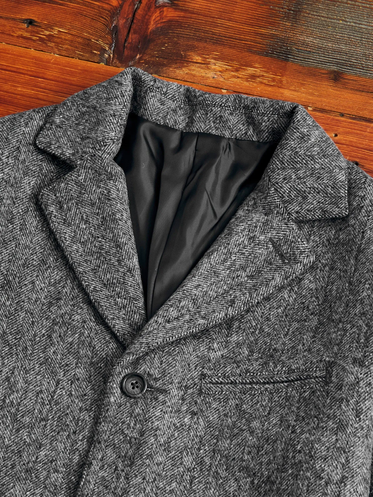 Wool Tailored Jacket in Black Herringbone